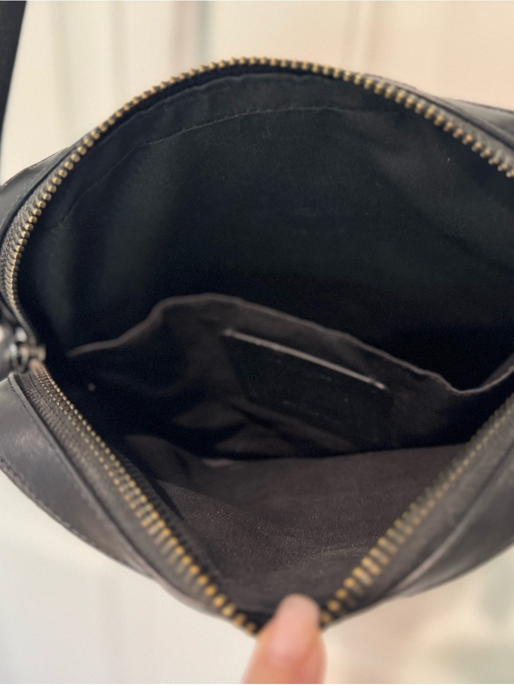 Coach Black Signature Canvas Crossbody Messenger Satchel - Picture 5 of 5
